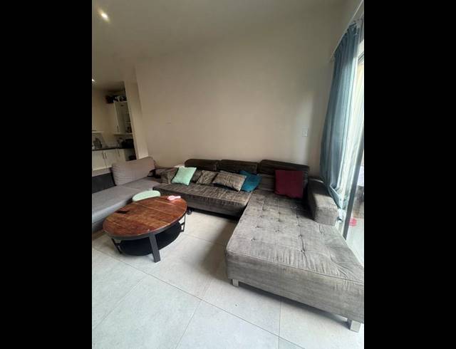 2 BEDROOM PROPERTY TO RENT IN GLENHAZEL